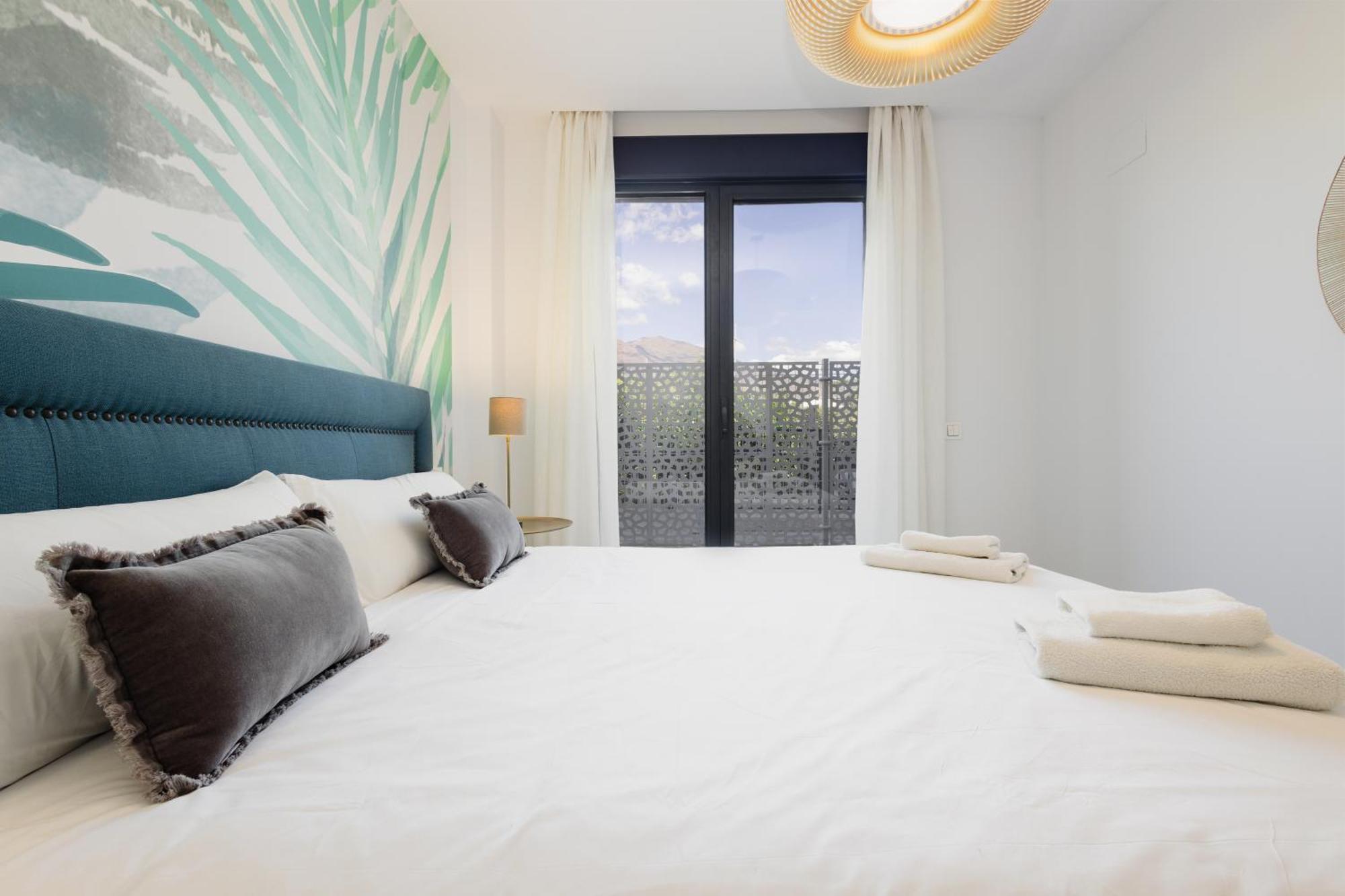Luxurious 2 Bedroom Apartment Close To The Beach In Estepona Exterior foto